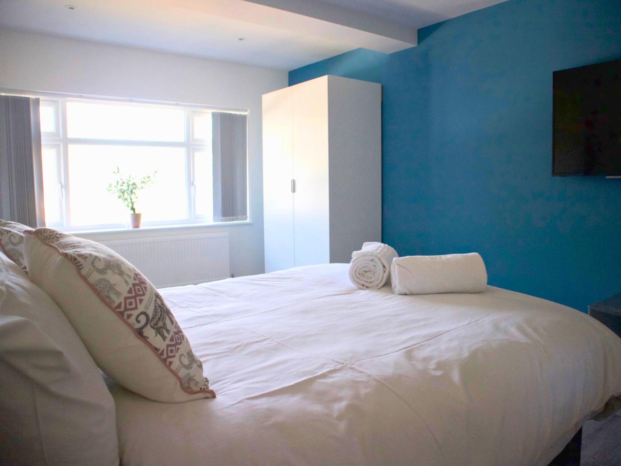 The Coppice Apartment Уотфорд Екстериор снимка