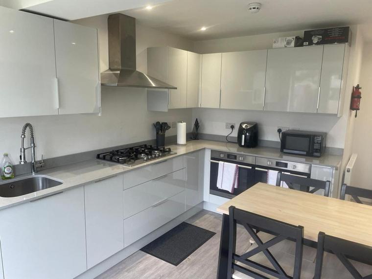 The Coppice Apartment Уотфорд Екстериор снимка